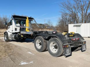 2025 Peterbilt 567 6x4 Palfinger HT 500 L TEC Hook Lift Truck