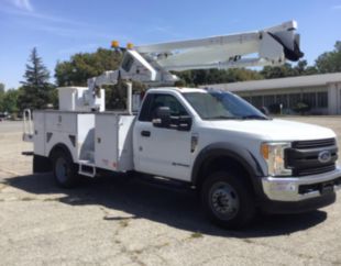 2017 Ford F-550 4x4 Terex LT-40 Bucket Truck