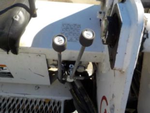 2019 Freightliner M2 4x4 Terex Commander 4047 Digger Derrick