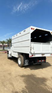 2019 Freightliner M2106 4x2 Southco Chip Box Chipper Truck