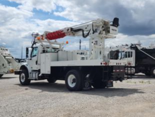 2016 Freightliner M2106 4x4 Terex C4047 Digger Derrick