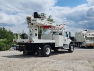 2016 Freightliner M2106 4x4 Terex C4047 Digger Derrick