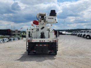 2016 Freightliner M2106 4x4 Terex C4047 Digger Derrick