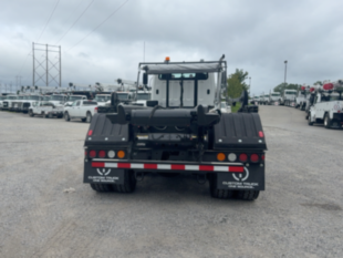 2026 Freightliner 114SD 6x4 Galbreath U5-OR-174 Roll-Off Truck