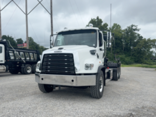 2026 Freightliner 114SD 6x4 Galbreath U5-OR-174 Roll-Off Truck