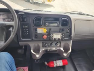 2016 Freightliner M2106 4x4 Terex C4047 Digger Derrick