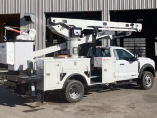 2024 Ford F600 4x4 Versalift VST-52-MHI Bucket Truck