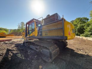 2024 Komatsu PC 490LC-11 Excavator