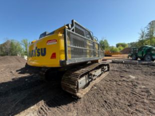 2024 Komatsu PC 490LC-11 Excavator