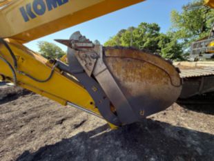 2024 Komatsu PC 490LC-11 Excavator