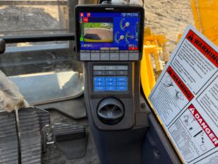 2024 Komatsu PC 490LC-11 Excavator