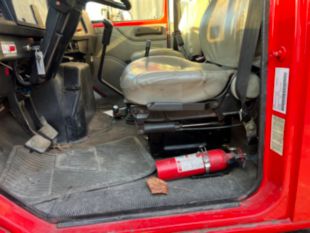 2001 IHC 4700 Diesel 4x4 Roll Back Wrecker Truck