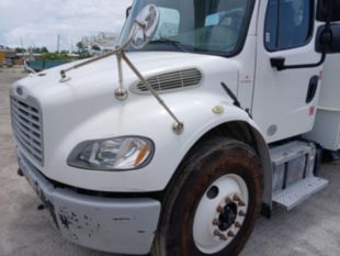 2018 Freightliner M2106 4x2 Terex TC55 Bucket Truck