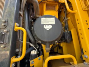2024 Komatsu PC 490LC-11 Excavator