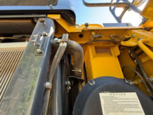 2024 Komatsu PC 490LC-11 Excavator