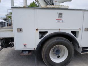 2018 Freightliner M2106 4x2 Terex TC55 Bucket Truck