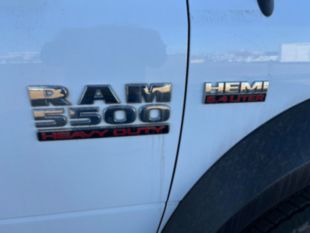 2016 Dodge 5500 Hemi Powered 4x4 Terex LT-40 Bucket Truck