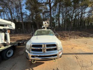 2014 Dodge 5500 Diesel 4x4 Versalift SST-40-EIH Bucket Truck