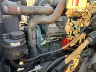 2001 IHC 4700 Diesel 4x4 Roll Back Wrecker Truck
