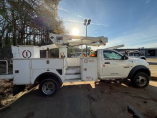 2014 Dodge 5500 Diesel 4x4 Versalift SST-40-EIH Bucket Truck