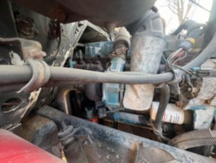2001 IHC 4700 Diesel 4x4 Roll Back Wrecker Truck