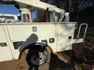 2014 Dodge 5500 Diesel 4x4 Versalift SST-40-EIH Bucket Truck