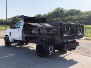 2022 Chevrolet 6500 4x2 10' Godwin Dump Truck