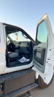 2018 Ford F-750 4x2 Hi-Rail Flatbed Service Truck With Crane