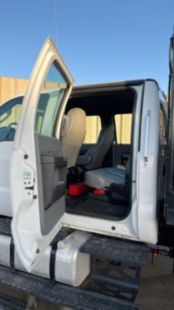 2018 Ford F-750 4x2 Hi-Rail Flatbed Service Truck With Crane