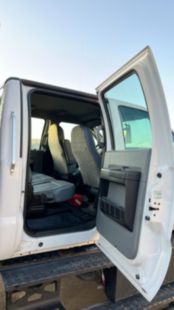 2018 Ford F-750 4x2 Hi-Rail Flatbed Service Truck With Crane
