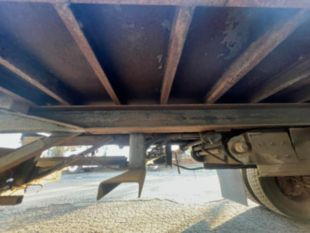 2001 IHC 4700 Diesel 4x4 Roll Back Wrecker Truck