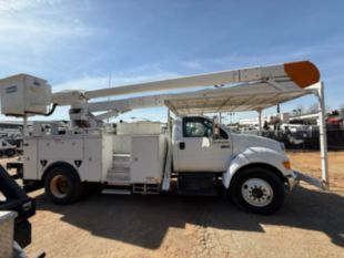 2011 Ford F-750 Diesel 4x2 Terex TC-55 Material Handler Bucket Truck