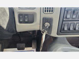 International 7400 Digger Derrick on 2012 International 7400 6x6