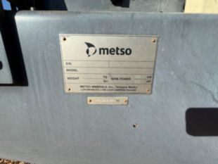 2021 Metso ST2.8 Mobile Scalping Screen