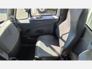 International 7400 Digger Derrick on 2012 International 7400 6x6