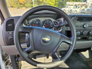 2014 Chevrolet 2500 4x2 Service Truck