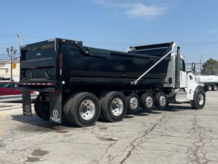 2025 Peterbilt 567 12x4 20' Load King Dump Truck