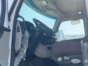 2025 Peterbilt 567 12x4 20' Load King Dump Truck