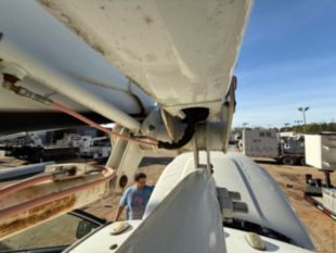 2014 Dodge 5500 Diesel 4x4 Versalift SST-40-EIH Bucket Truck