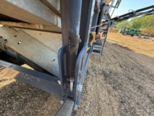 2021 Metso ST2.8 Mobile Scalping Screen