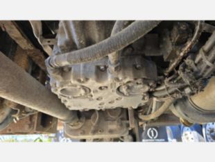 International 7400 Digger Derrick on 2012 International 7400 6x6