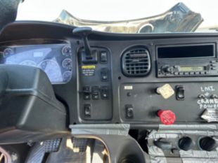 2010 Freightliner 6x4 National 800D 23 Ton Boom Truck