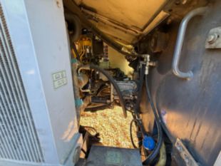 2021 Metso ST2.8 Mobile Scalping Screen