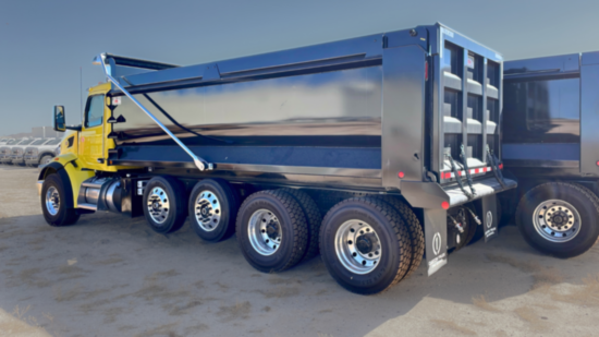 【タイムセール】  TRUCK STANDARD RAW 新品　未使用 2024 Peterbilt 567 10x4 20' Ox Bodies Dump Truck